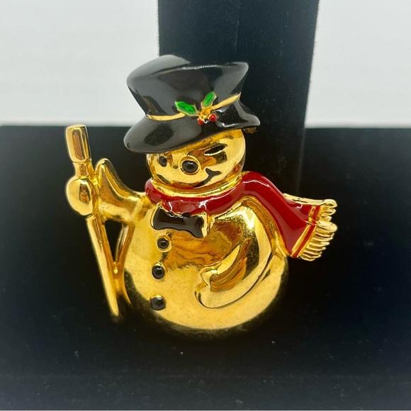 Napier vintage gold tone Festive Snowman Brooch with Black Hat and Red Scarf - Picture 1 of 8